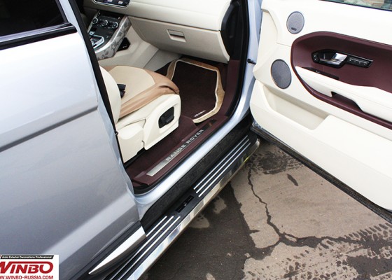 Установка боковых порогов для RANGE ROVER EVOQUE 2011+